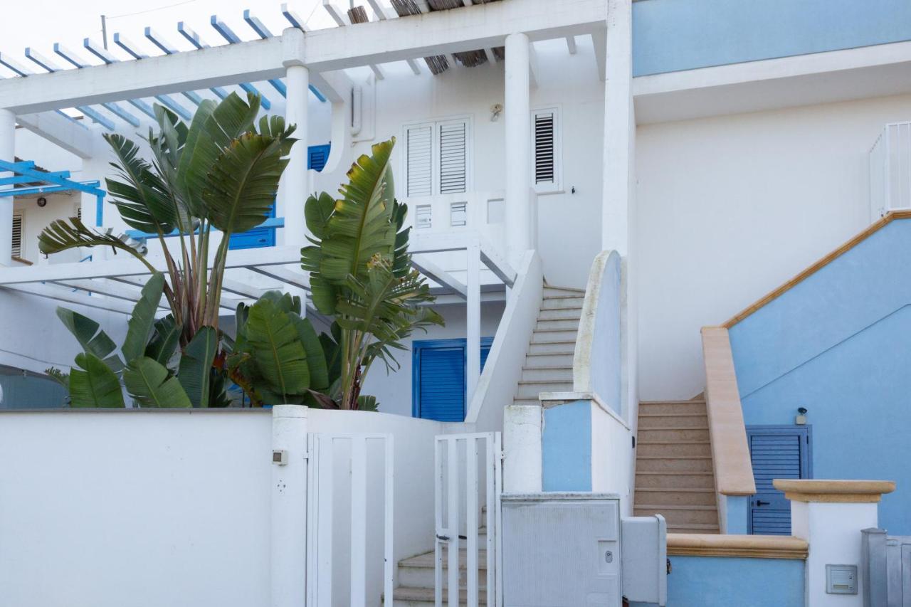 Apartamento Bilocale Climatizzato Con Vista Panoramica Ugento Exterior foto